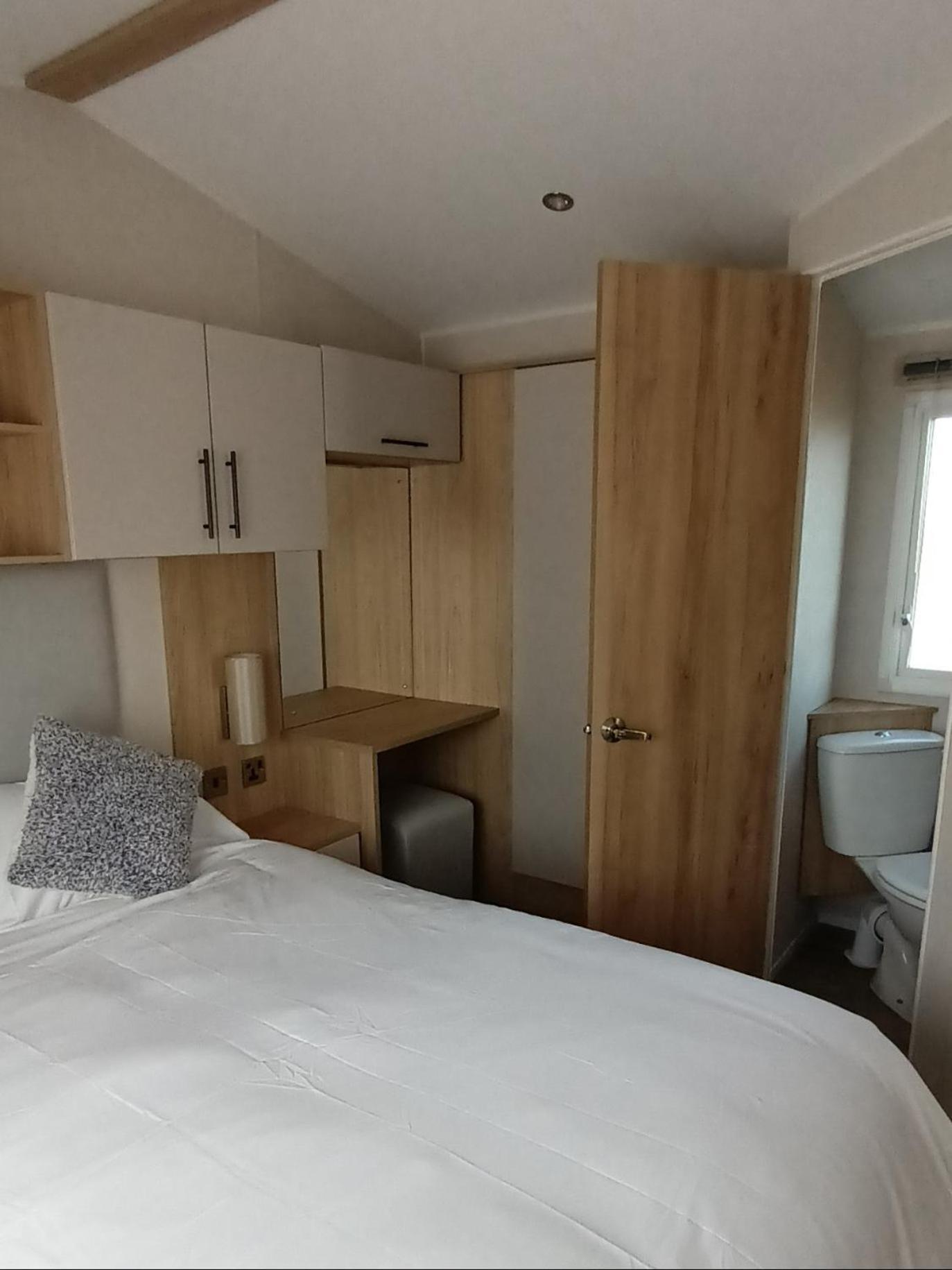 Amor, West Sands Holiday Park, 塞尔西 外观 照片